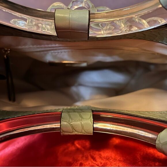 New! International Concepts Women Croc embossed Mint purse - Picture 2 of 7